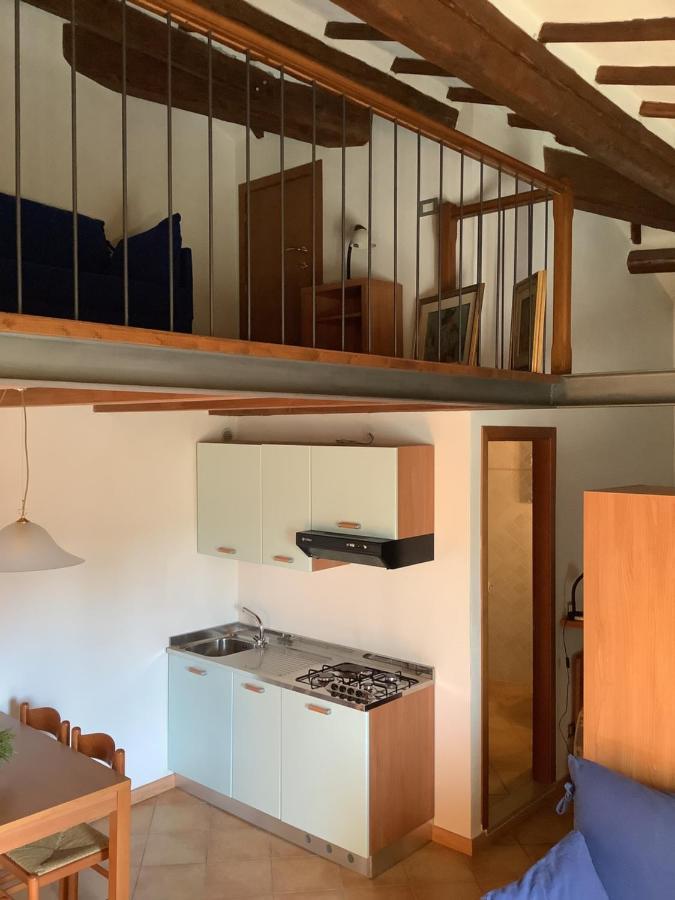 L' Angolo Di Apartment